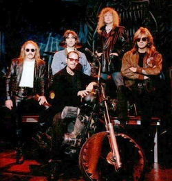 Judas Priest - artist_585[1].jpg